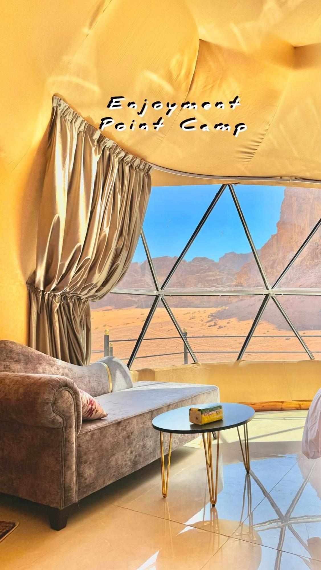 Luxury Enjoyment Point Bubbles Camp Bed & Breakfast Wadi Rum Exterior photo